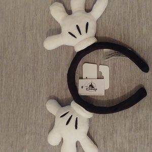 NWT WALT DISNEY WORLD MICKEY MOUSE HANDS HEADBAND